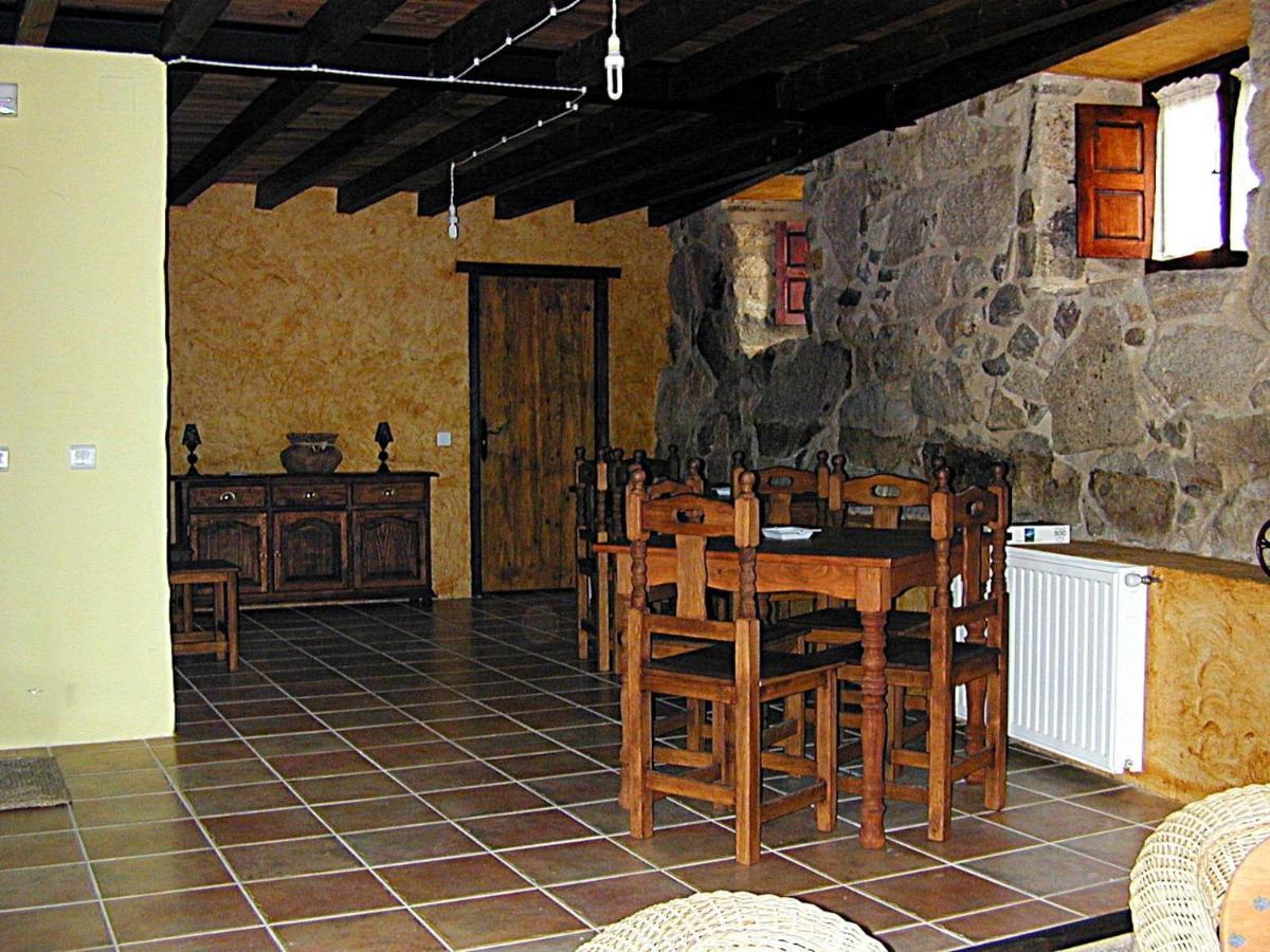 Casa Rural La Tablilla Y La Terraza Navalperal de Tormes Exterior photo